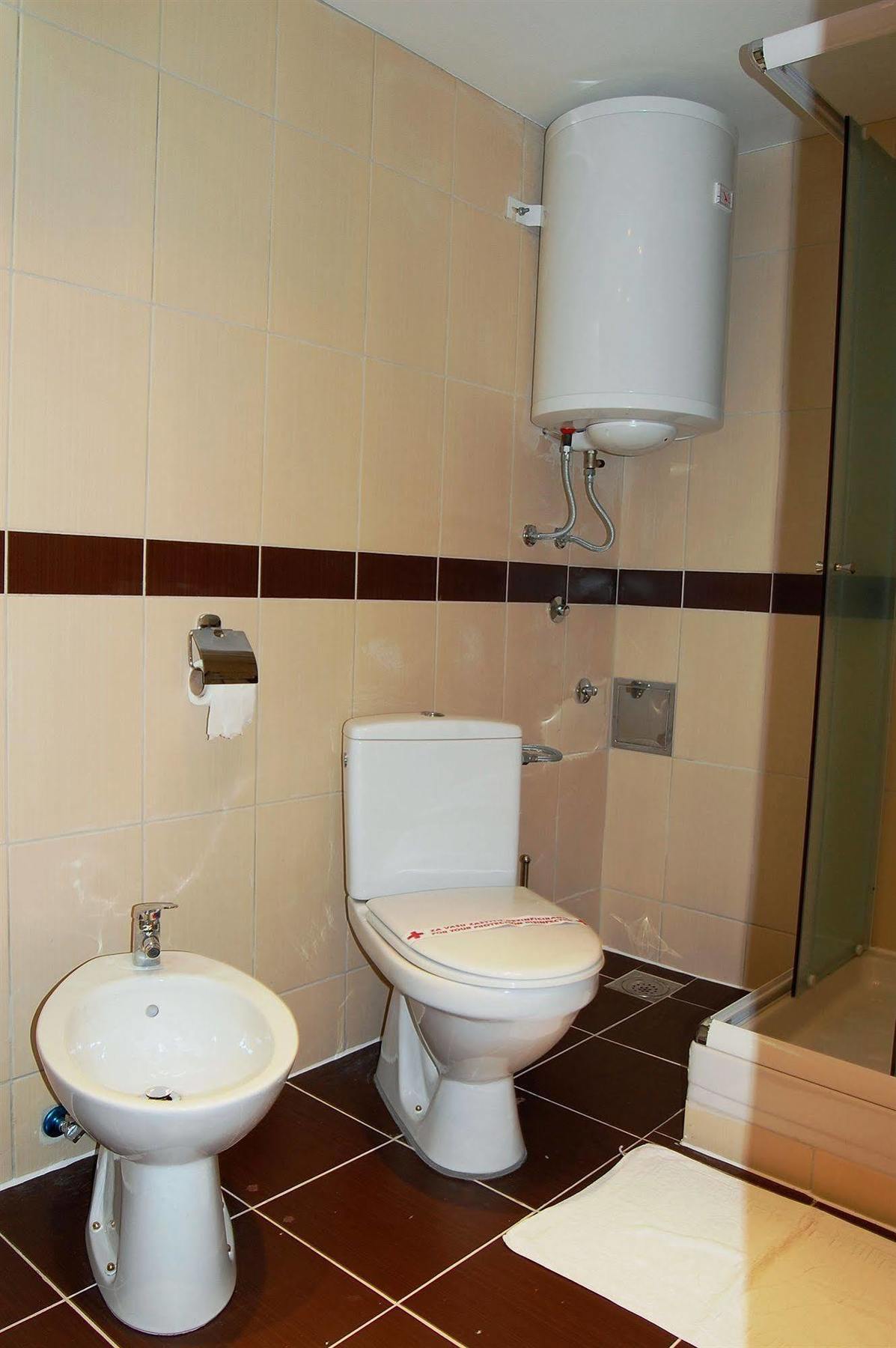 Hotel Tiski Cvet Novi Bečej Exterior foto